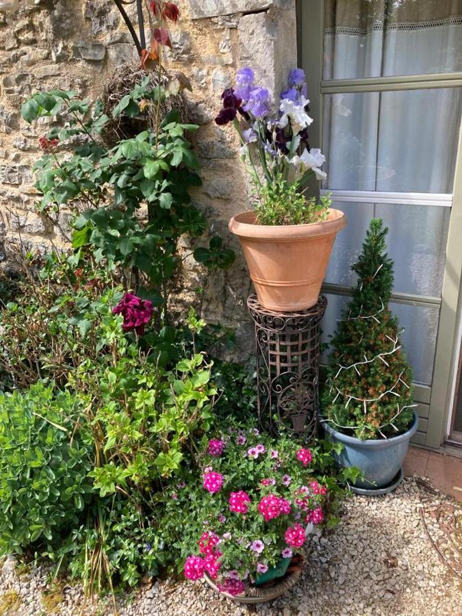 La Pi'Ternelle Bed & Breakfast Salvagnac-Cajarc Exterior photo